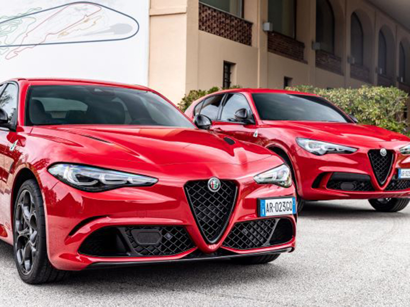 ألفا روميو تكشف النقاب عن سياراتها جوليا وستلفيو الجديدتان وتونالي الجديدة كلياً في سوق الخليج